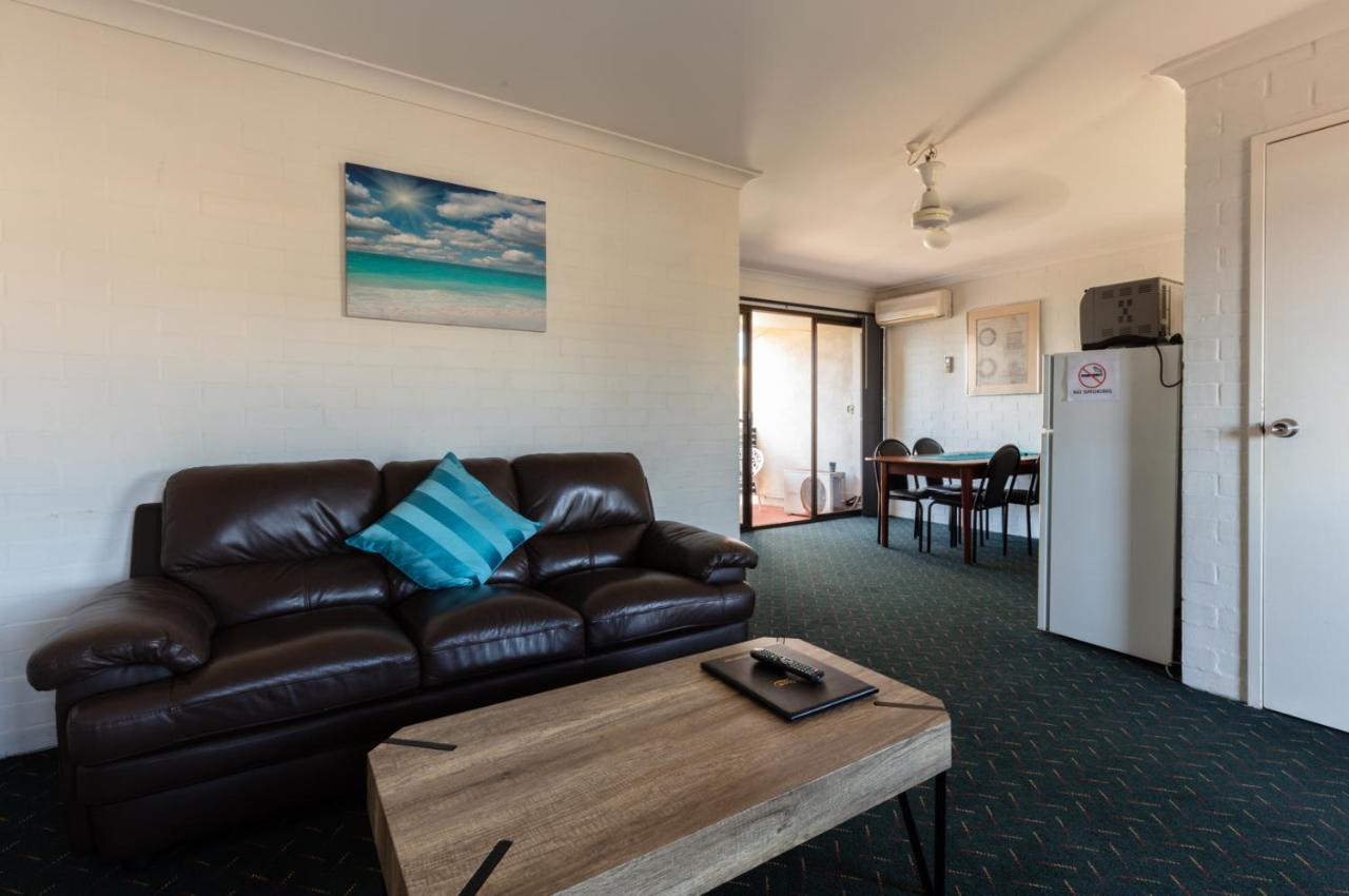 Sails Geraldton Accommodation Экстерьер фото