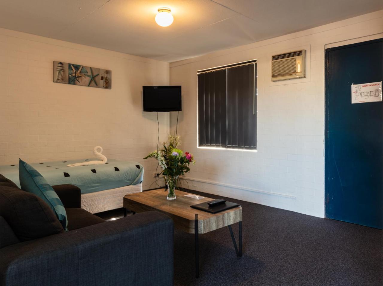 Sails Geraldton Accommodation Экстерьер фото