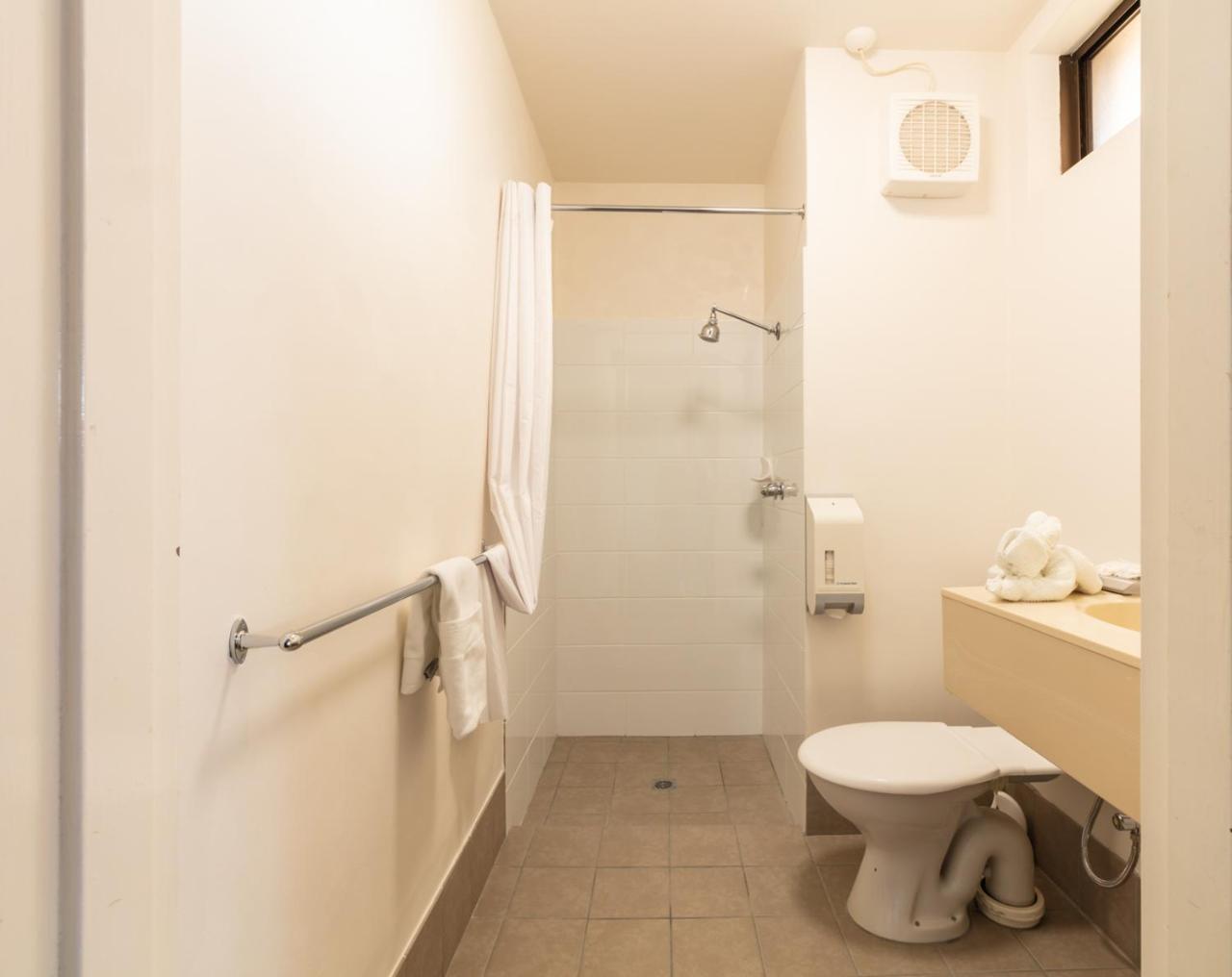 Sails Geraldton Accommodation Экстерьер фото