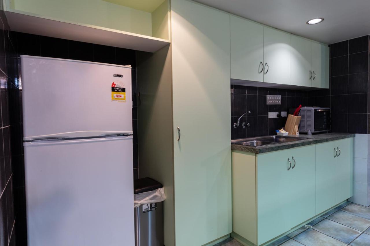Sails Geraldton Accommodation Экстерьер фото