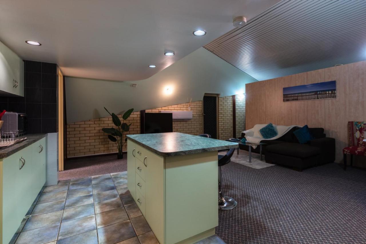 Sails Geraldton Accommodation Экстерьер фото